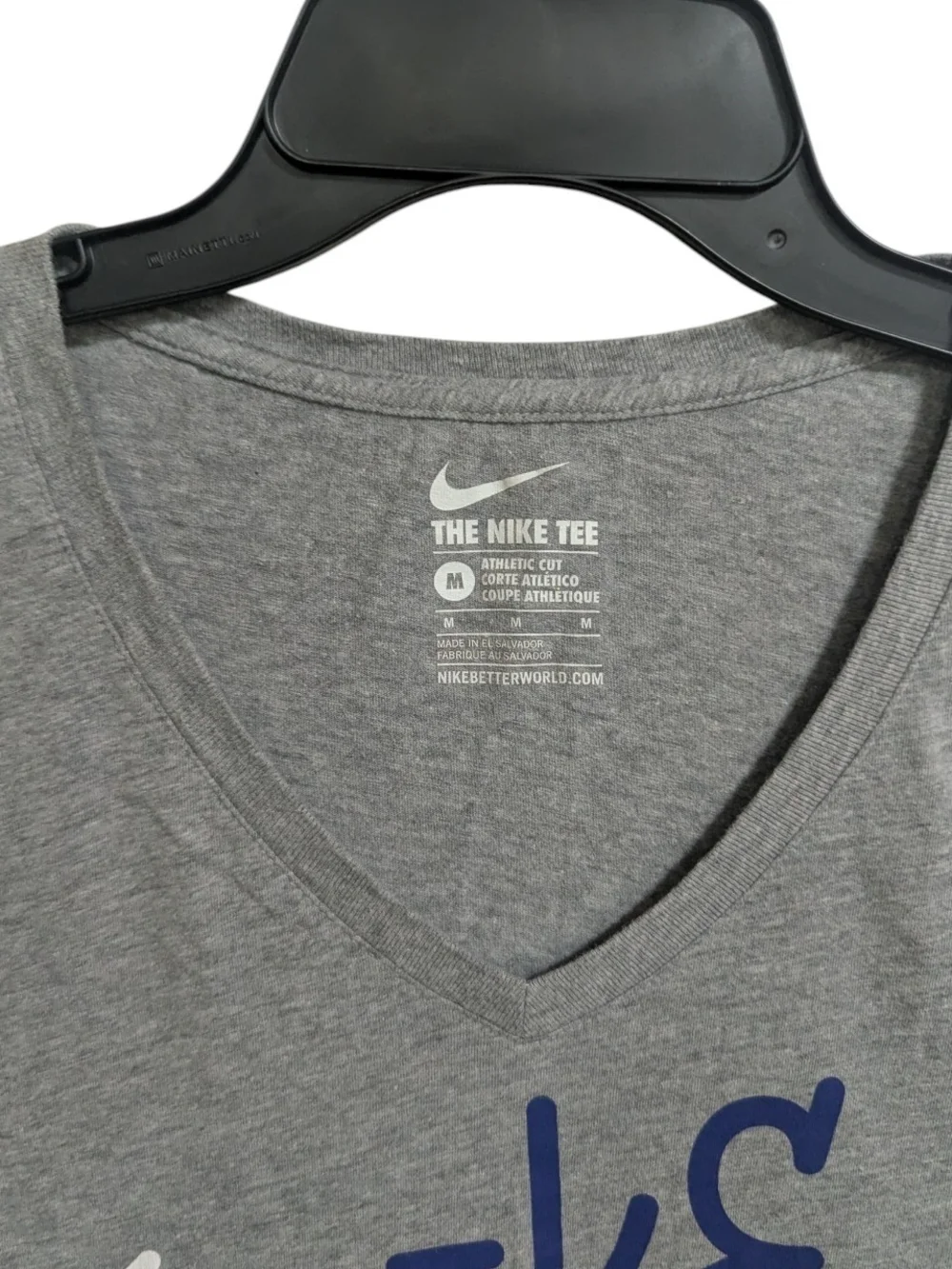 Nike Women's V-Neck Tee Shirt Sz Medium Gray Navy White Logo Short Sleeve